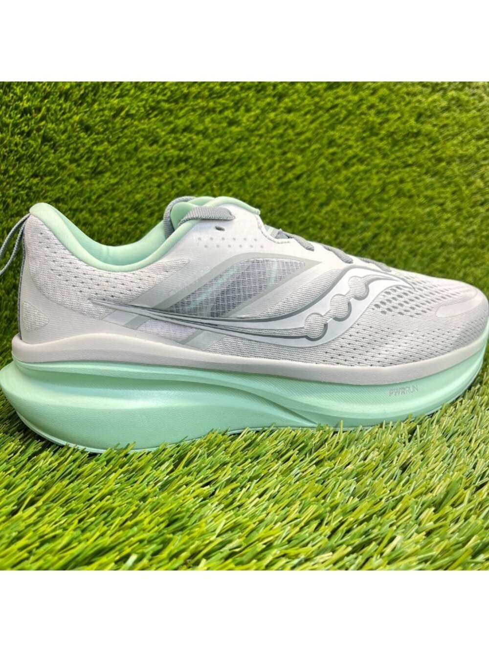 Saucony Omni 22 Fog Jade Womens Size 9.5 Gray Athletic Running Shoes Sneakers